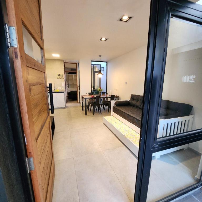 PH estilo industrial con parrilla y cochera descubierta - Apartamento de 2 dormitorios - 2