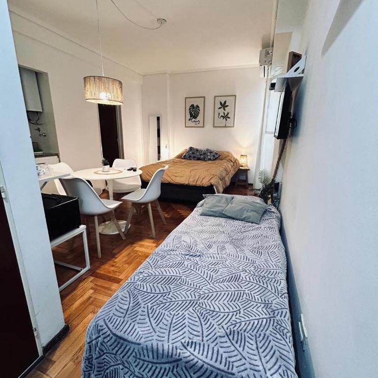 Cálido Monoambiente Cabildo - Apartamento de 1 dormitorio - 2