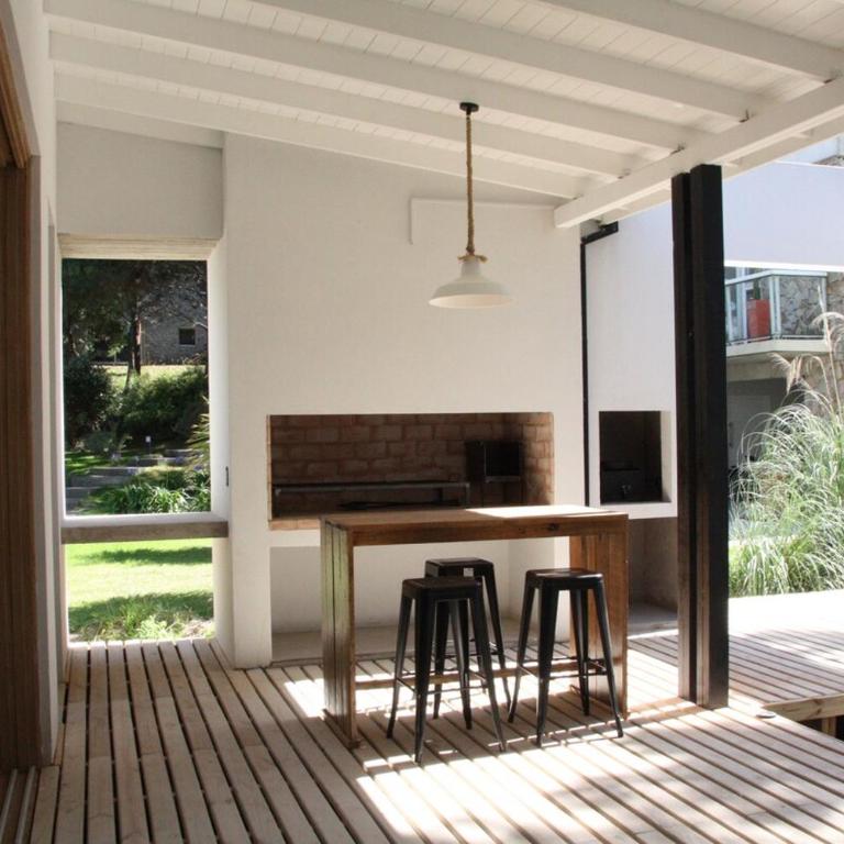 Casa con pileta cerca del mar en Costa Esmeralda - Five-Bedroom House - 47