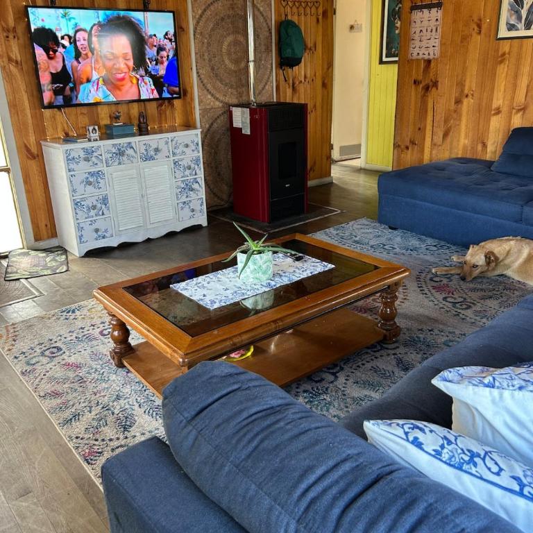 Casa familiar PaolaUB - One-Bedroom House - 30