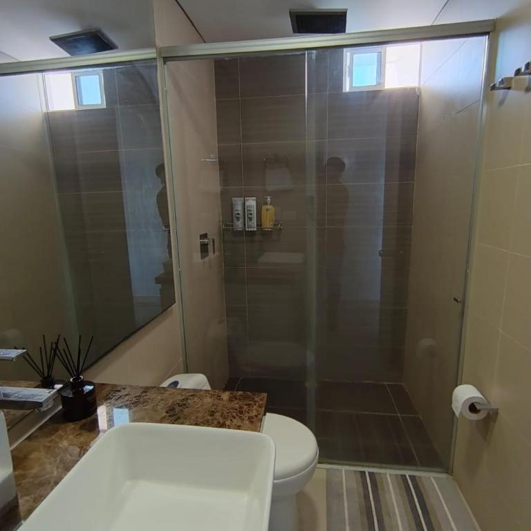 612 Beautiful Apartment Near the Walled City - Three-Bedroom Apartment - 12