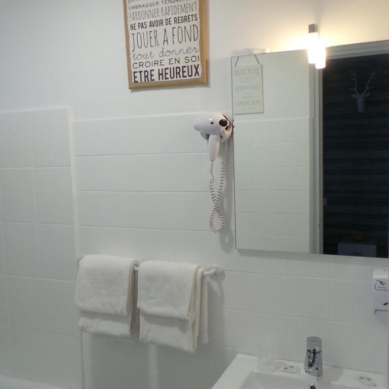 Hôtel La Croisette & Restaurant Bistrot Gantier en centre ville - Chambre Double Standard - 2