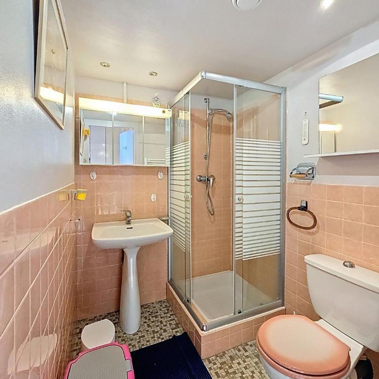 Studio lumineux avec mezzanine et balcon sud, proche des pistes - Studio - 8