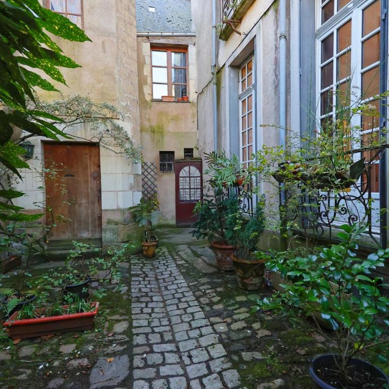 Cœur Historique et Paisible - Hôtel de Ville - Two-Bedroom Apartment - 39