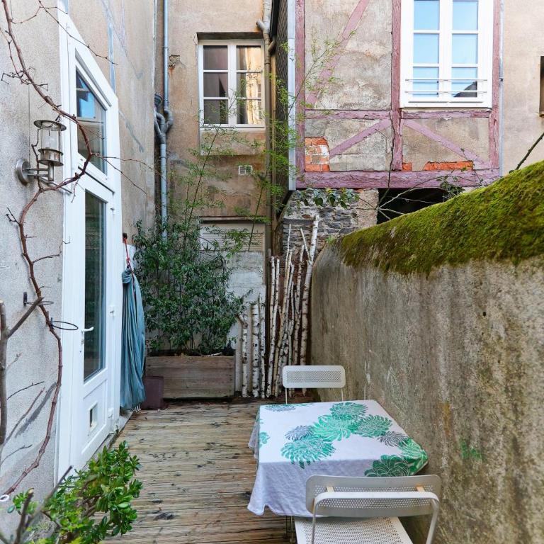 Cœur Historique et Paisible - Hôtel de Ville - Two-Bedroom Apartment - 38