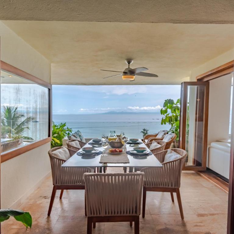 Private Beach Front with a Spectacular View - Apartamento con 3 dormitorios - Frente al océano - 20