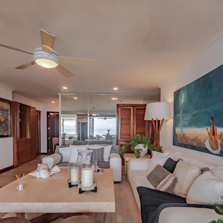 Private Beach Front with a Spectacular View - Apartamento con 3 dormitorios - Frente al océano - 18