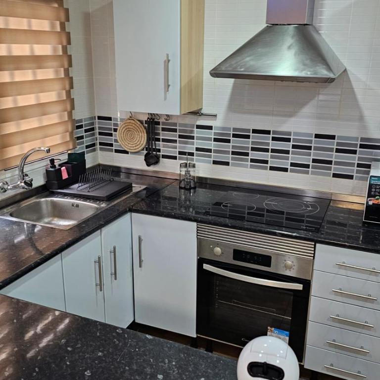 Relax Mediterráneo a 500m de Playa AAC y Wifi6 - Apartamento de 3 dormitorios - 11