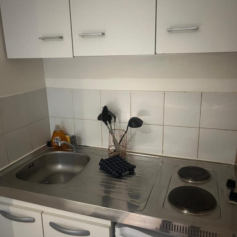 Nantes Mangin-direct gare-parking-proche commerces - One-Bedroom Apartment - 9