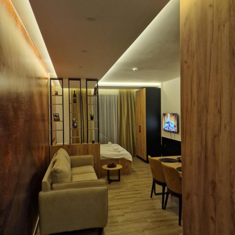 SkyLux Apartments Kopaonik - Residence Hill - Apartment with Mountain View - 90