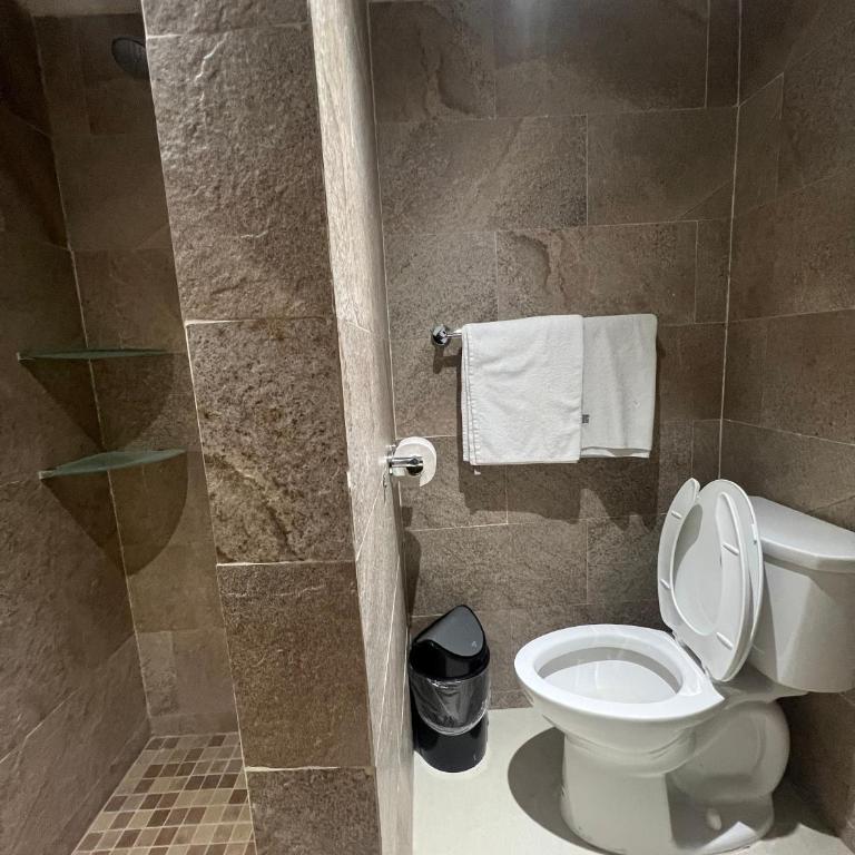 Hotel Universo - Suite con 2 camas dobles - 9