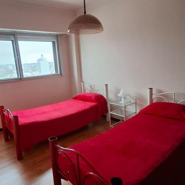 Departamento Antares Necochea frente a la playa - Two-Bedroom Apartment with Partial Ocean View - 10