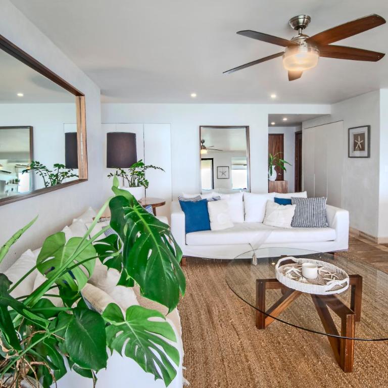 Lovely 3-bedroom beach front serviced apartment - Apartment - 11