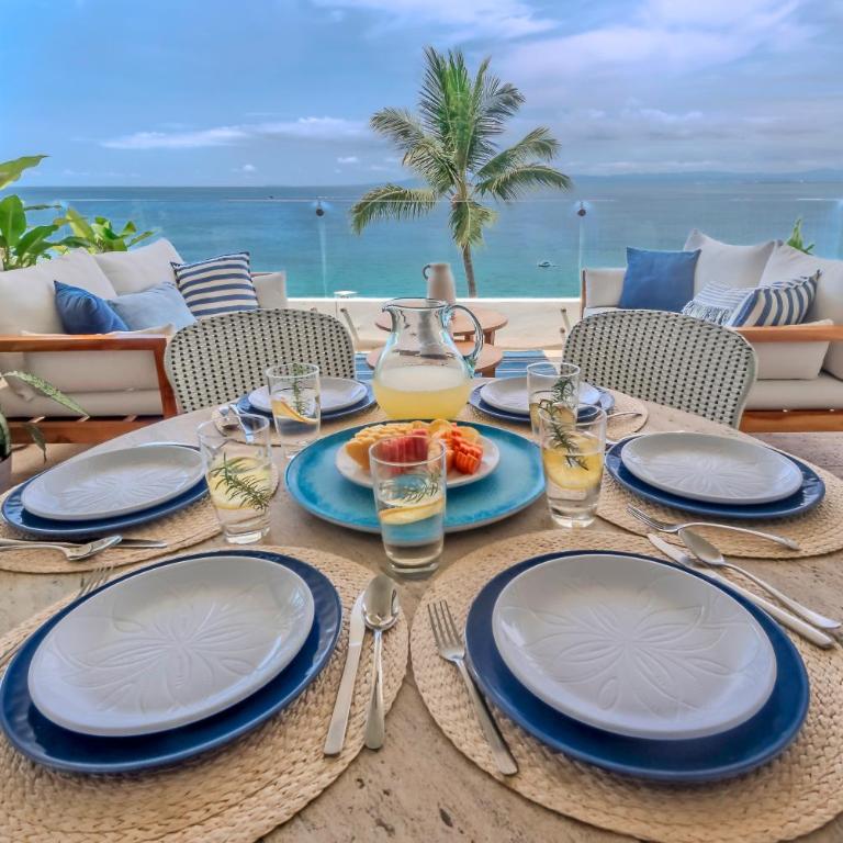 Lovely 3-bedroom beach front serviced apartment - Apartment - 7