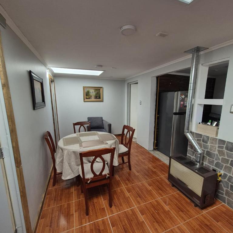 Departamentos H&G - Two-Bedroom Apartment - 2