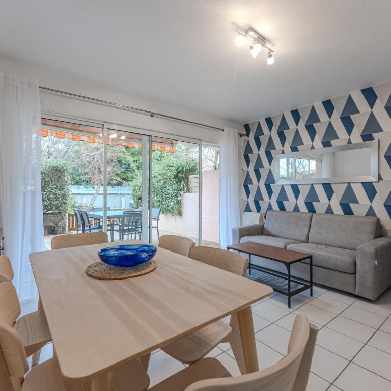 Appartement T2 refait à neuf - 4 pers - Terrasse Ouest - Proche centre - Chiens OK - FR-1-521-237 - Apartment - 1