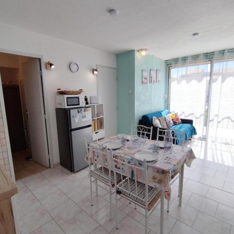 Appartement T2 - Parking - WIFI - Proche plage - Calme - 2 Pers - Narbonne-Plage - FR-1-795-15 - Apartment - 1
