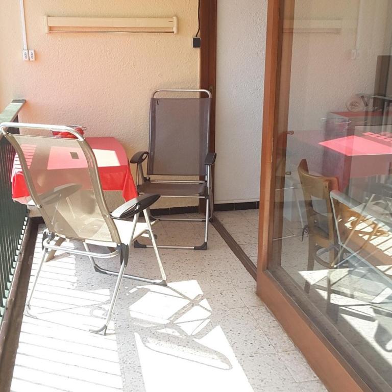 Appartement T2 4 Pers. Proche Plage, Vue Montagnes, Terrasse - FR-1-776-24 - Appartement - 1