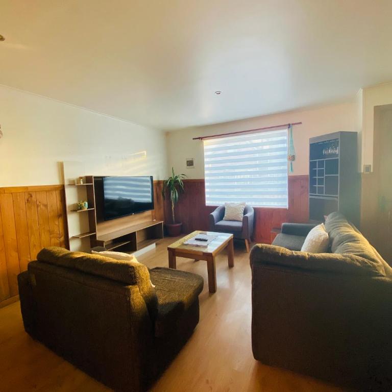 Arriendo casa por día villarrica - Three-Bedroom House - 1