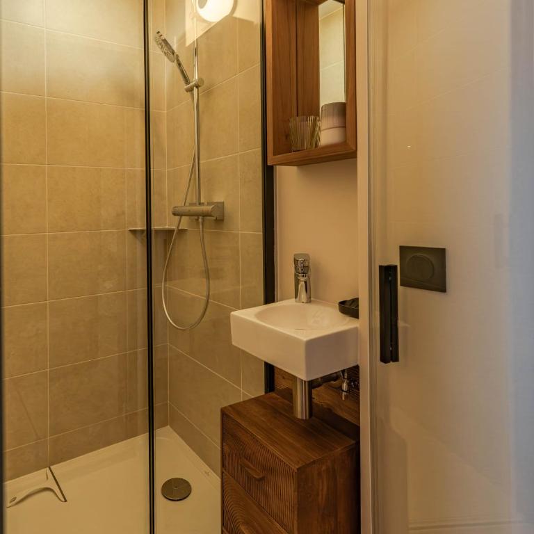 Appartement moderne Courchevel, 2 chambres, 6 personnes - FR-1-613A-43 - Appartement - 17