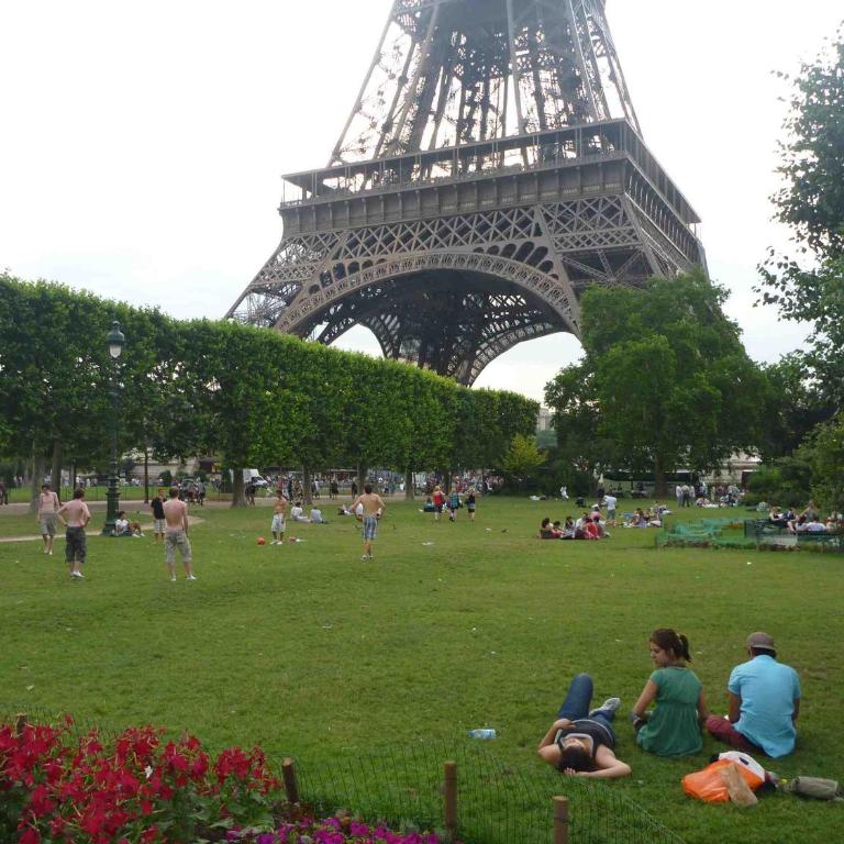 Eiffel Tower Champs De Mars - Studio-Apartment - 10