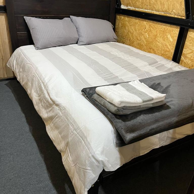 Alpine House - Two-Bedroom Apartment - 9