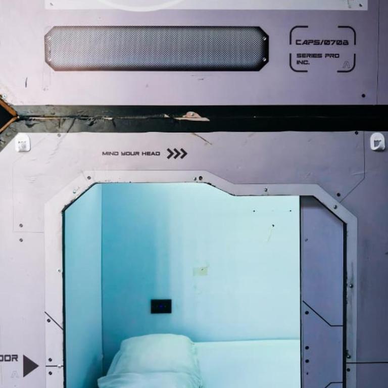 Hotel Capsula CAPS Cartagena - Double Room with Shared Bathroom - 2