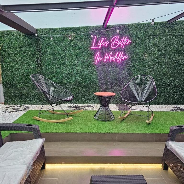 Modern Apt in Poblado with Private Terrace & Gym - Three-Bedroom Apartment - 12