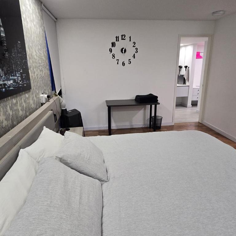 Modern Apt in Poblado with Private Terrace & Gym - Three-Bedroom Apartment - 22