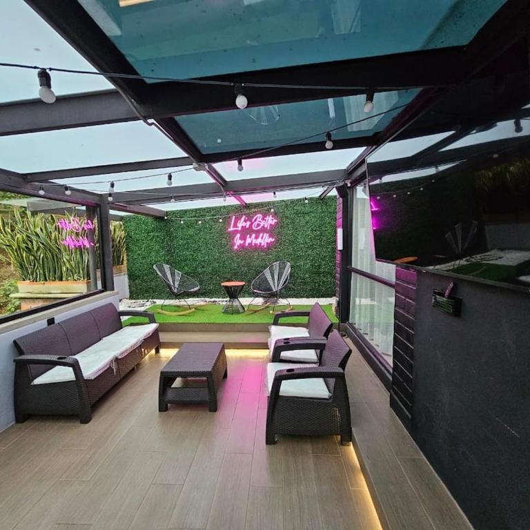 Modern Apt in Poblado with Private Terrace & Gym - Three-Bedroom Apartment - 31