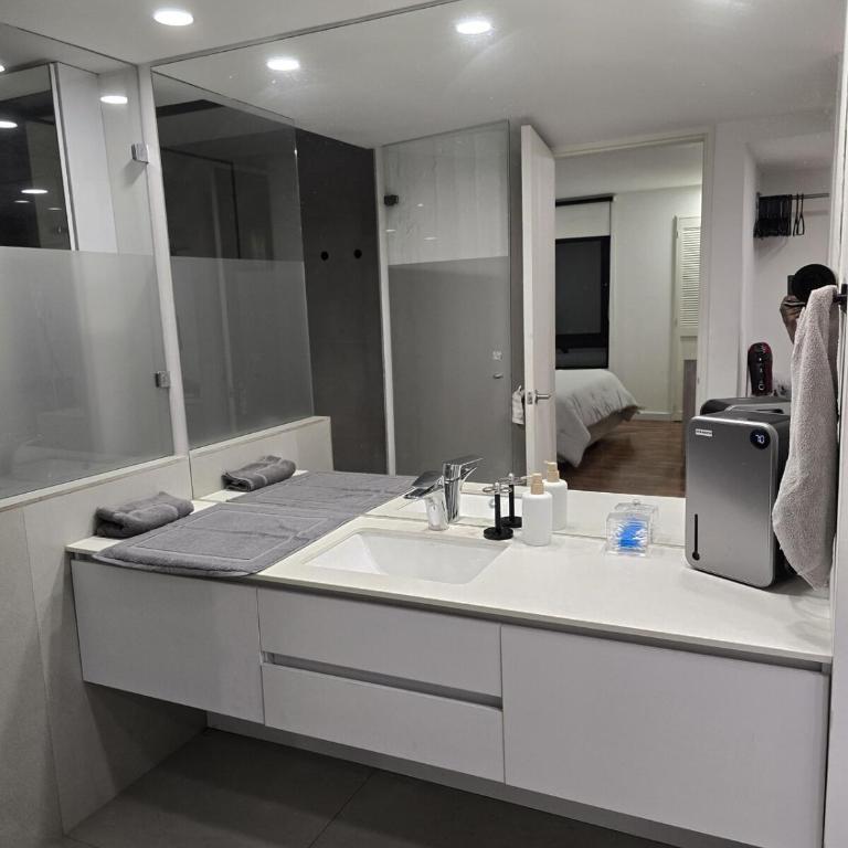 Modern Apt in Poblado with Private Terrace & Gym - Three-Bedroom Apartment - 65