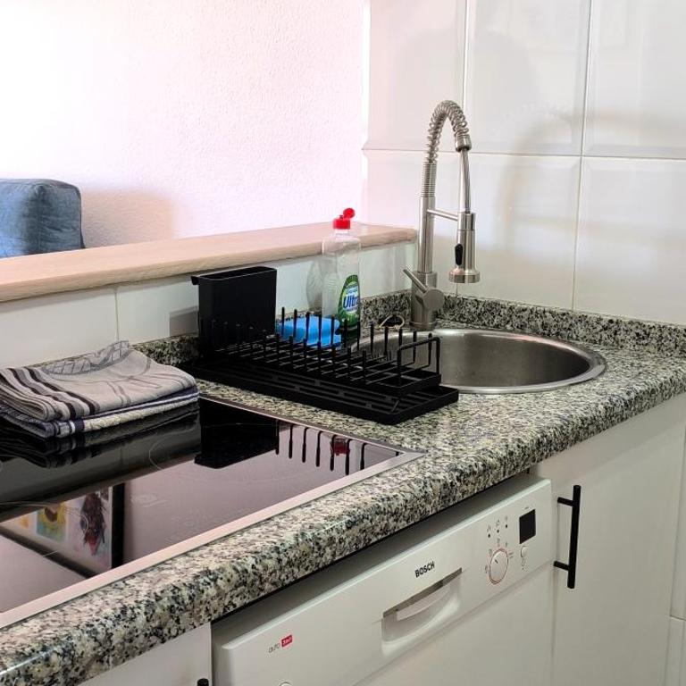 Beachfront studio with sea views - Estudio con vistas al mar - 7