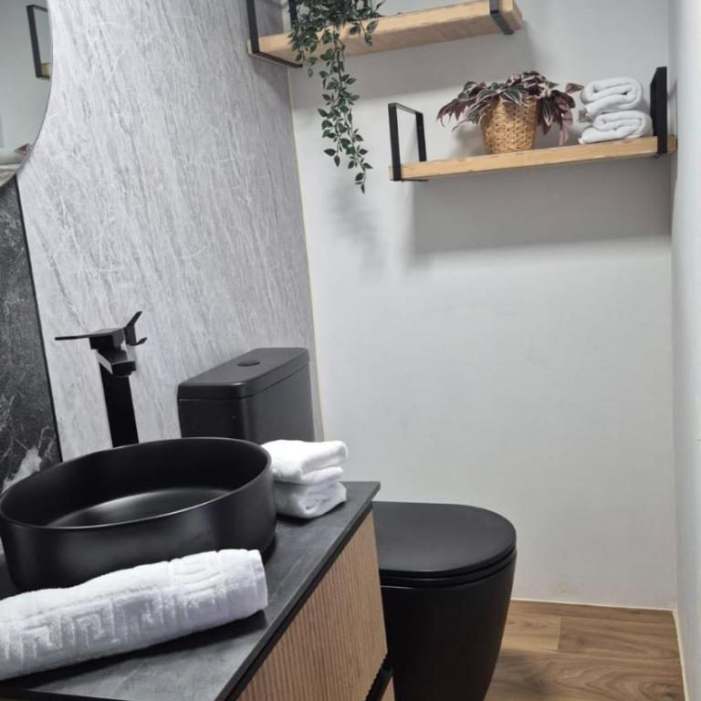 A4 Nuevo Impresionante Apartamento Industrial wifi gratis hasta 4 os encantará - Two-Bedroom Apartment - 42