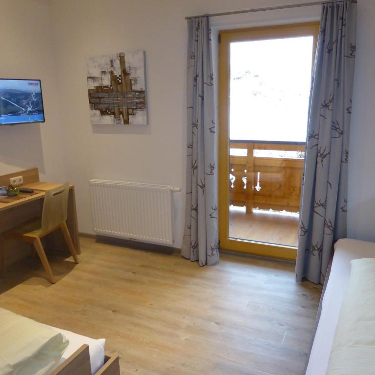 Jugendpension Müllauerhof - Standard Zweibettzimmer - 11