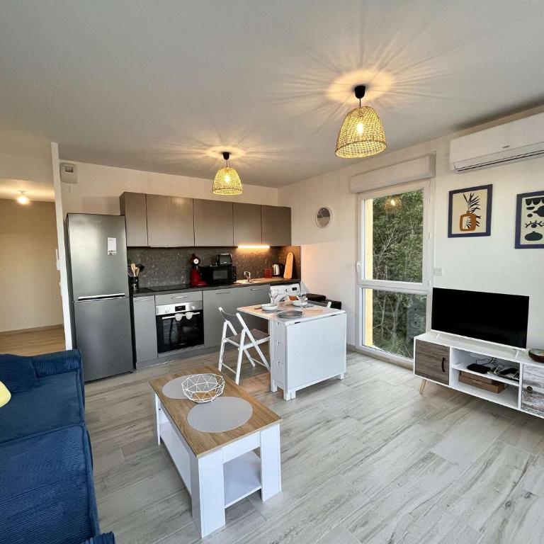 CO020-A42 Appart 2 pièces- 4 personnes - COGOLIN - Apartment mit 1 Schlafzimmer - 3