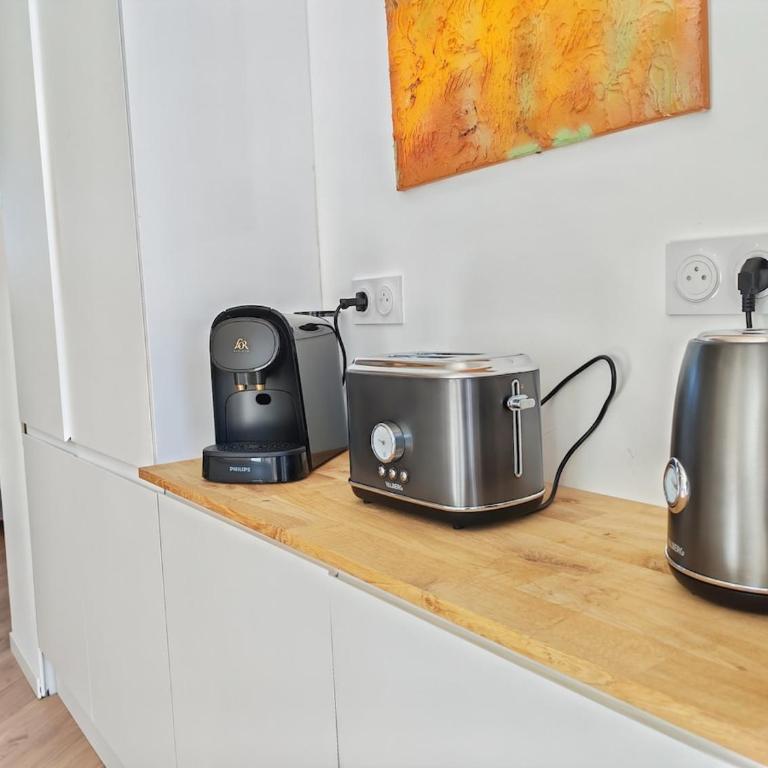 Le Quai Nîmois Climatisé Au pied de la Gare - Apartamento de 3 dormitorios - 20