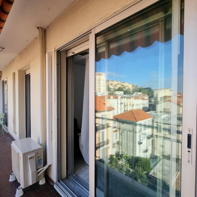 69m2, balcon vue mer, 2 salles de bain - Apartment mit 2 Schlafzimmern - 2