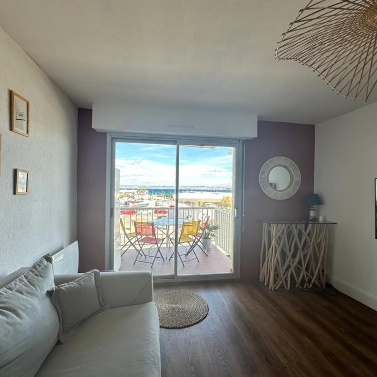 Appart vue mer et port - 4 pers - plage à pied - Appartement avec Vue et Balcon - 1