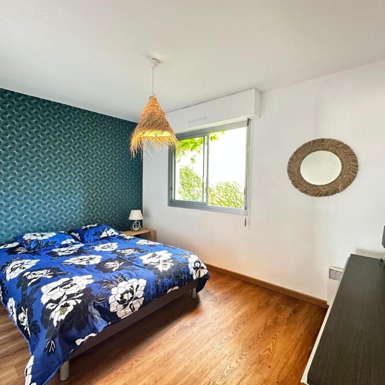 Appart vue mer et port - 4 pers - plage à pied - Appartement avec Vue et Balcon - 8