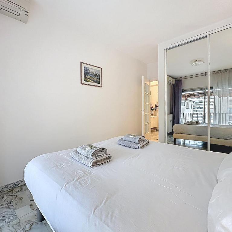 47m2 - climatisation, carré d'or - Apartment mit 2 Schlafzimmern - 15