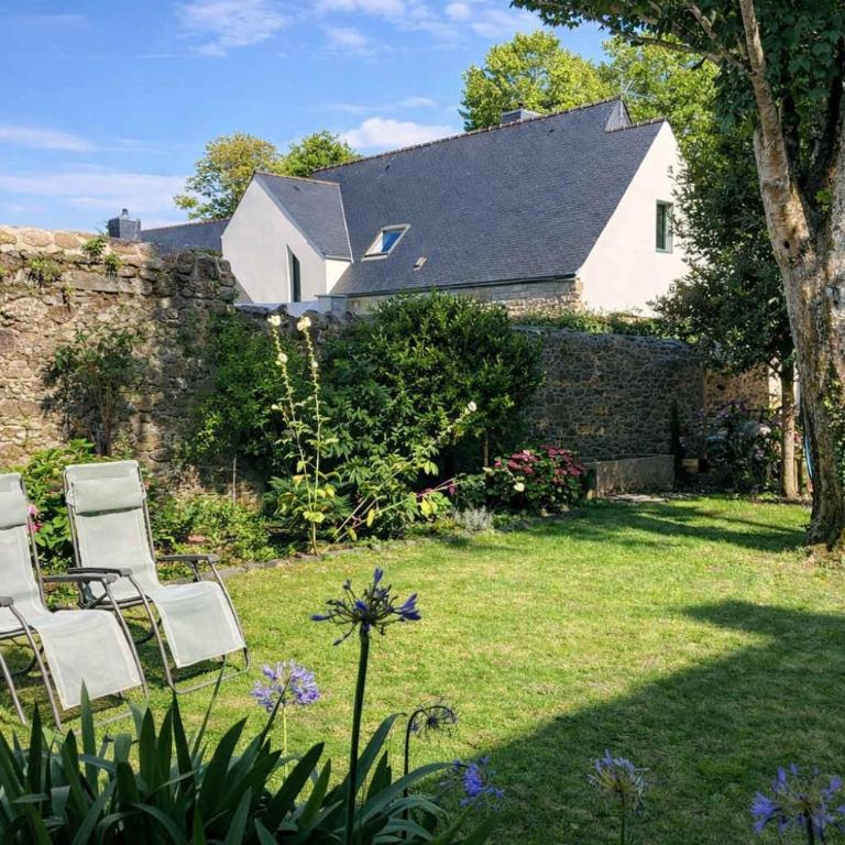 Les Marquises large renovated house with garden - Casa - 32