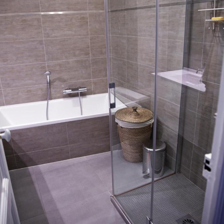 "Le Jazzy" by EnjoyNice, 3-bedroom, 2-bathroom spacious central apartment - Appartement « Le Jazzy » - 14