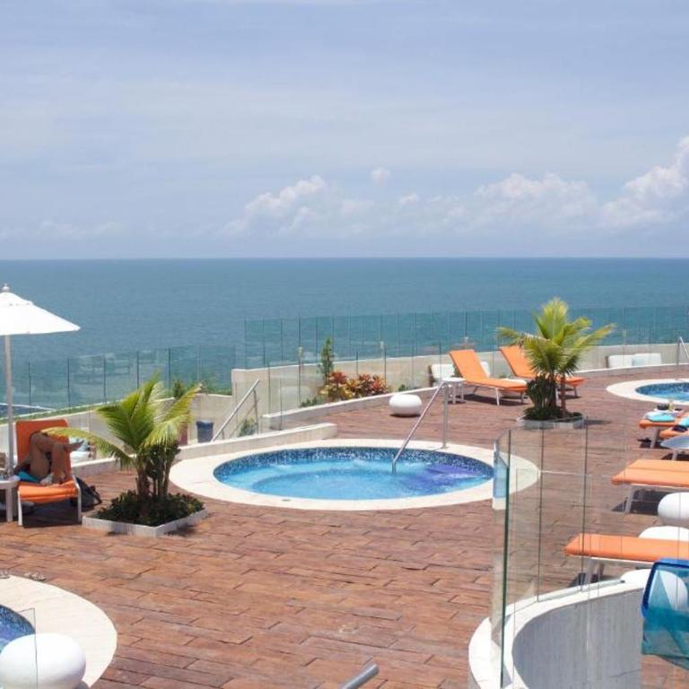 Beachfront Apartment at Radisson Hotel - Apartment with Lake View - 18