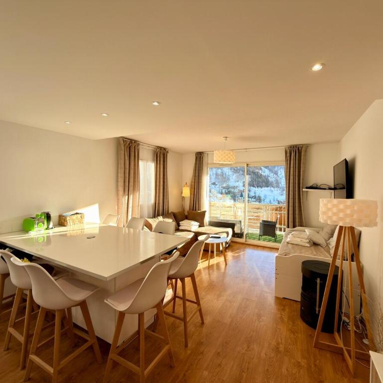3 pièces la Foux d Allos vue montagne et station - Appartement avec Terrasse - 50