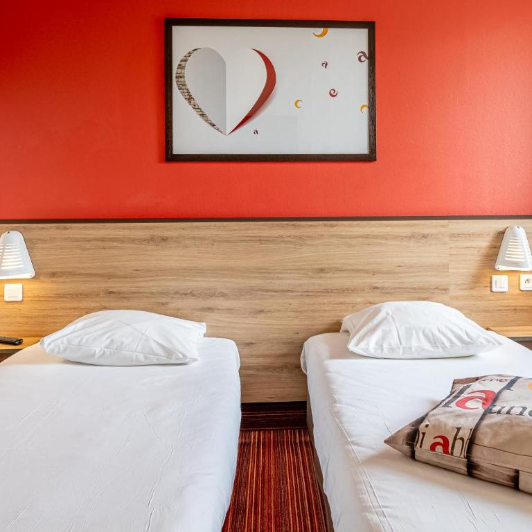 Ace Hotel Poitiers - Chambre Lits Jumeaux - 3