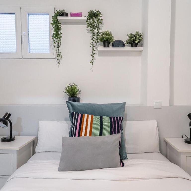 Modern and Stylish - 2BD 2BTH - La Latina - Apartamento - 16