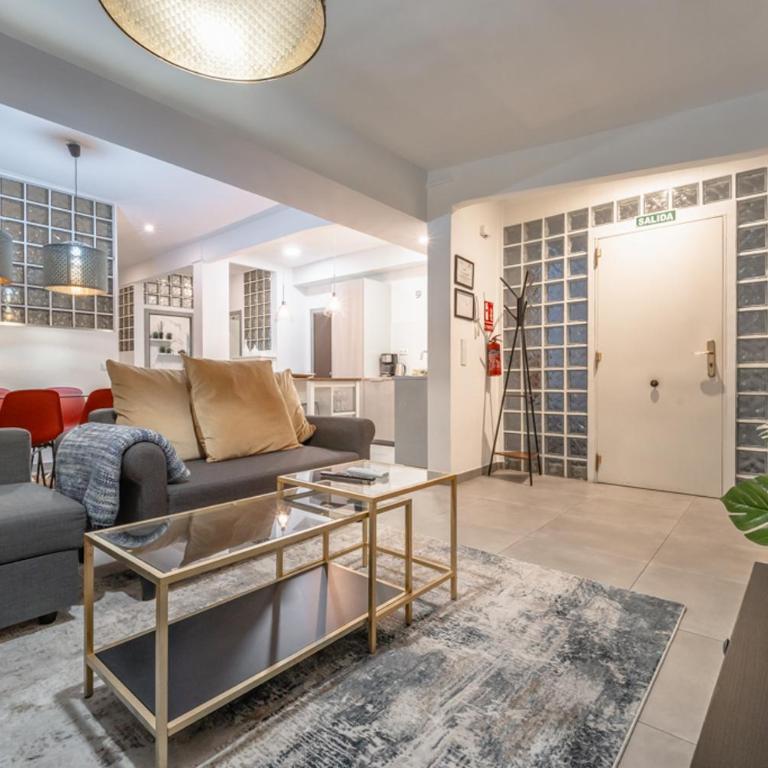 Modern and Stylish - 2BD 2BTH - La Latina - Apartamento - 15