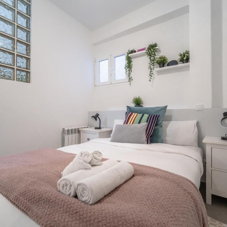 Modern and Stylish - 2BD 2BTH - La Latina - Apartamento - 21