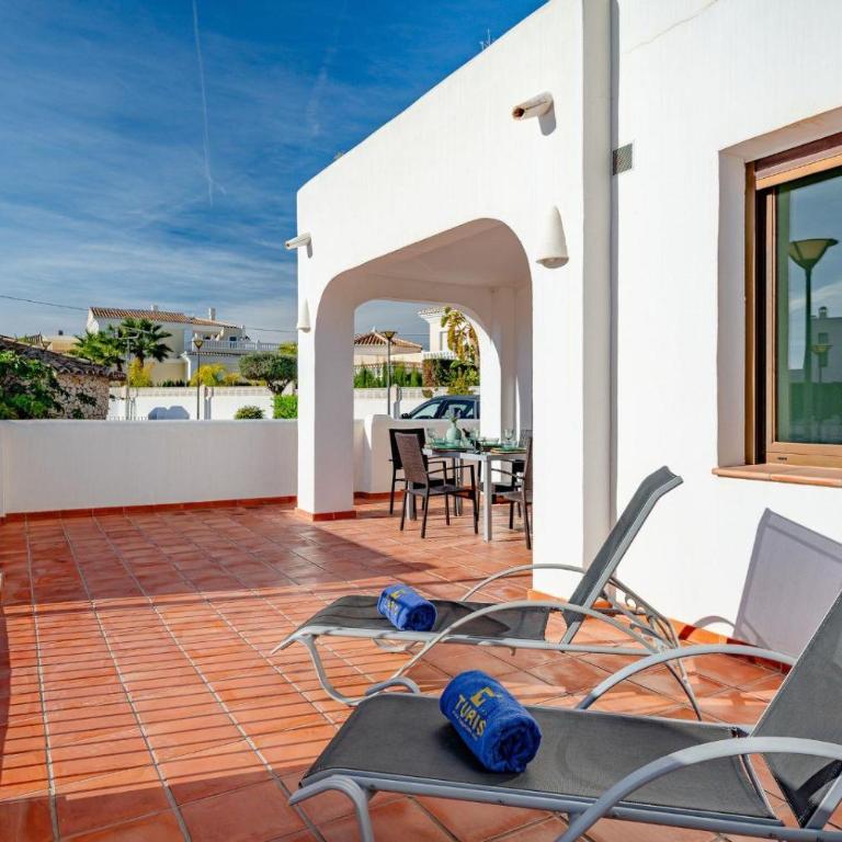 Villa Mirador de Bassetes 4 - Grupo Turis - Villa - 9