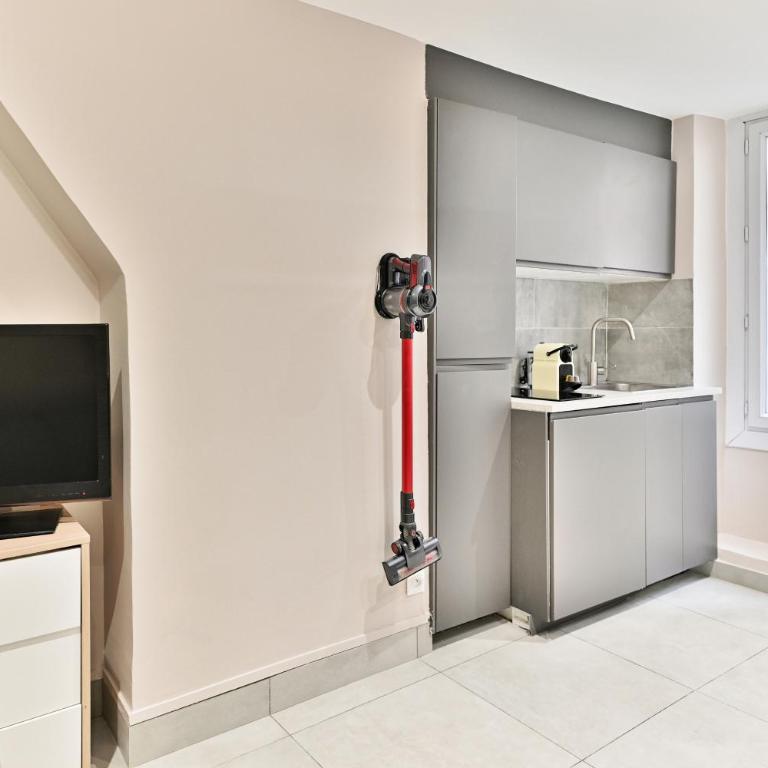 Compact Studio in Central Paris Practical & Convenient - Studio - 8